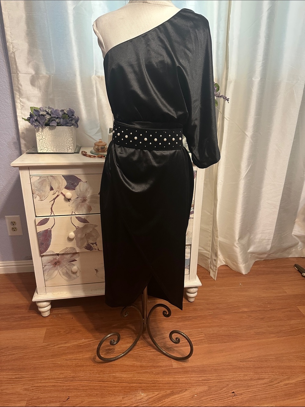 One Shoulder Satin Splendor